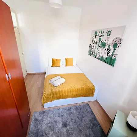 Spacious Family Flat Ideal For Tourists Apartament Lizbona