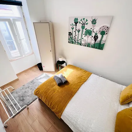 Spacious Family Flat Ideal For Tourists *