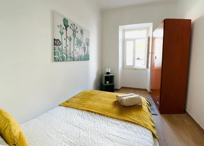 Spacious Family Flat Ideal For Tourists *