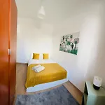 アパート Spacious Family Flat Ideal For Tourists *