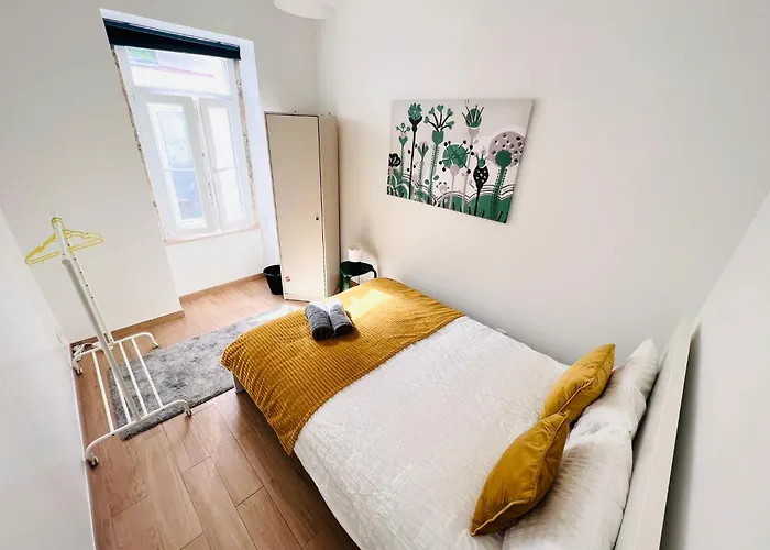 Spacious Family Flat Ideal For Tourists *