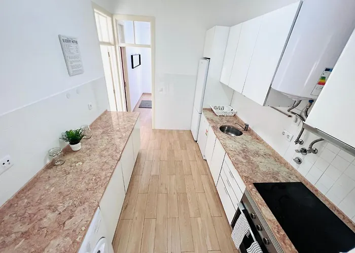 Apartment Spacious Family Flat Ideal For Tourists