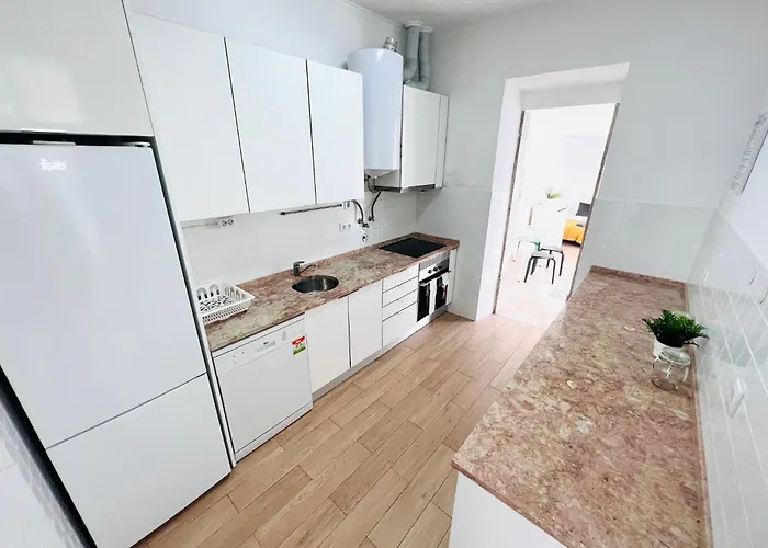 Apartment Spacious Family Flat Ideal For Tourists