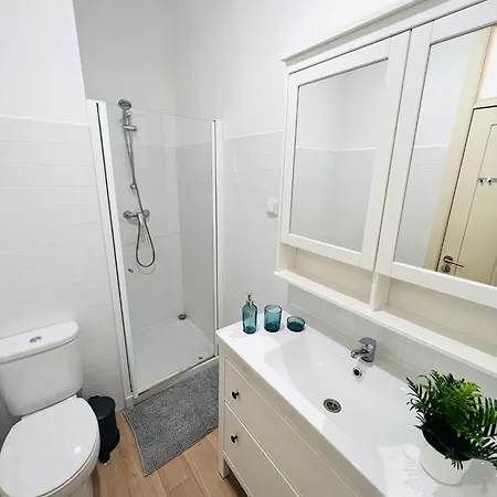 דירה Spacious Family Flat Ideal For Tourists
